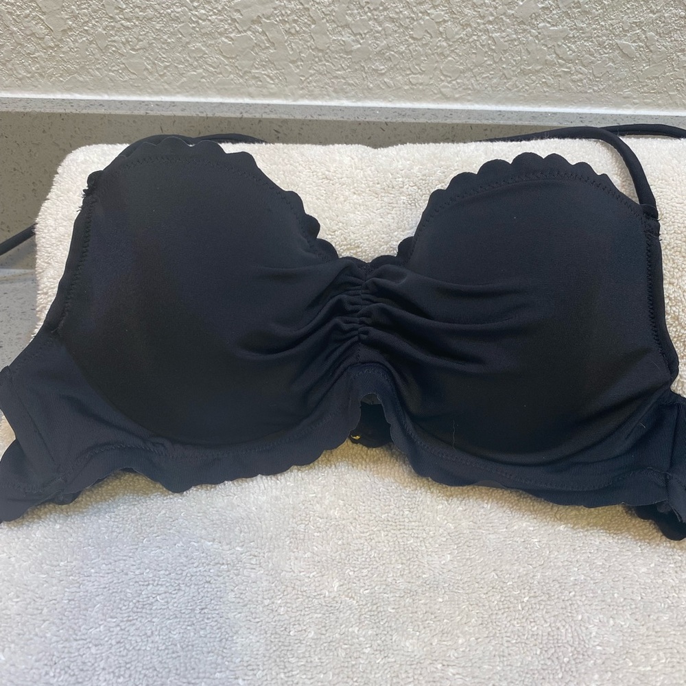 Black Victoria secret bikini top